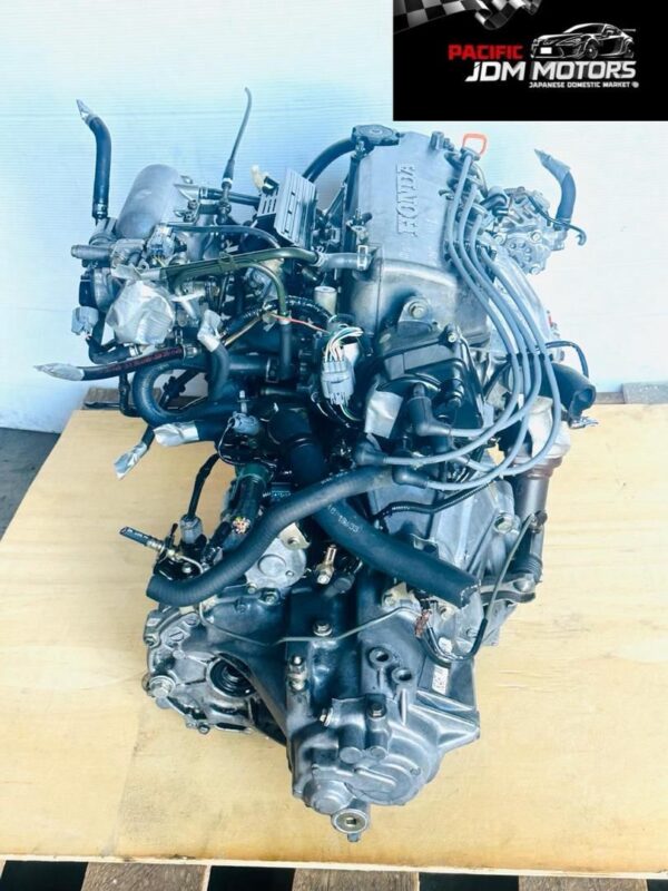 JDM 1.6L D16A VTEC ENGINE AND 5 SPEED TRANSMISSION 96 to 99 HONDA CIVIC JDM MOTOR - Image 4