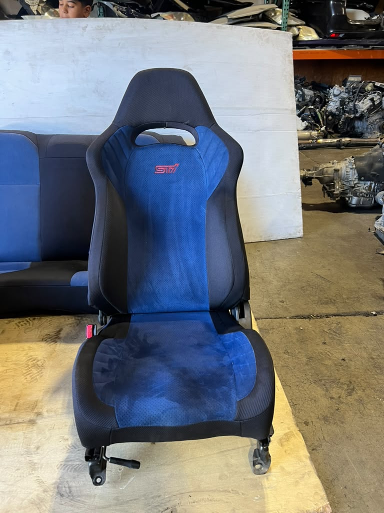 02-07 SUBARU IMPREZA WRX STI OEM COMPLETE FRONT & REAR SEATS JDM EJ207 BUGEYE - Image 5